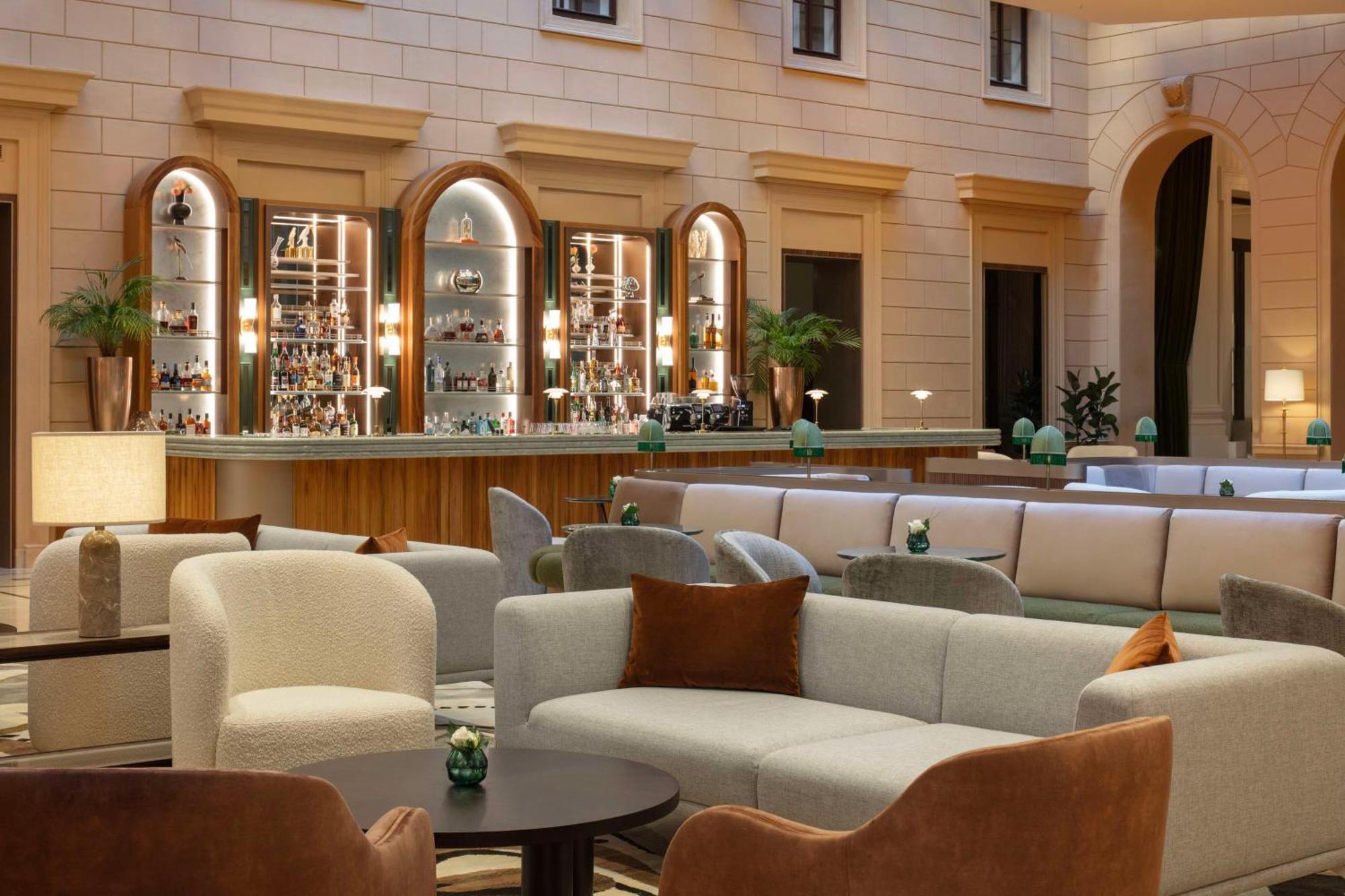 Hotel Anantara Palais Hansen - Newly Renovated 5*