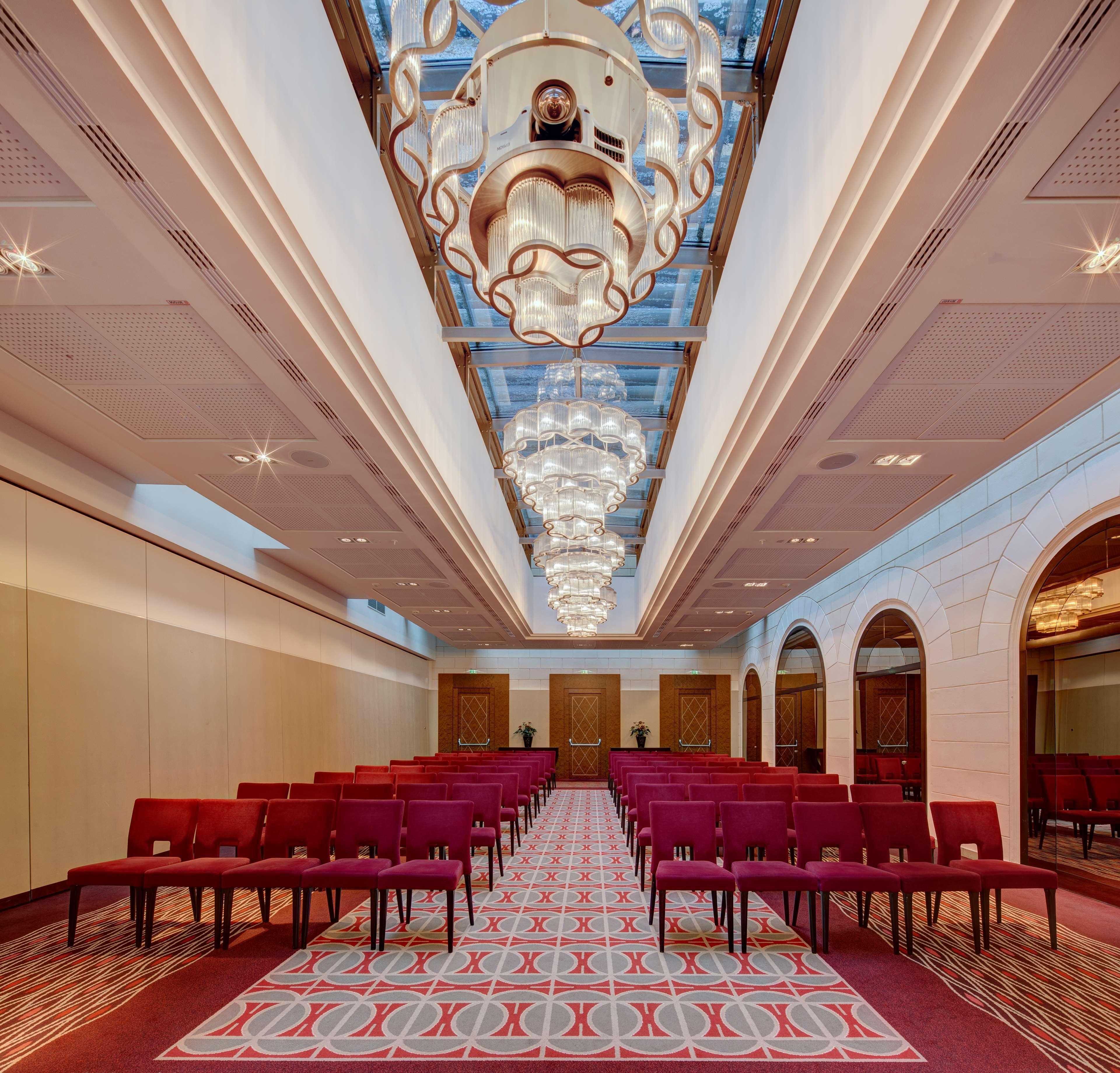 Hotel Anantara Palais Hansen - Newly Renovated Wiedeń